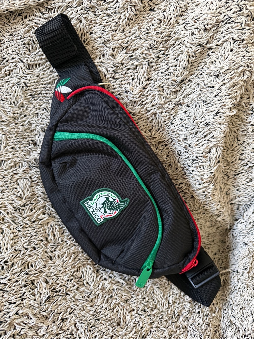 Adidas 26 Waist Bag